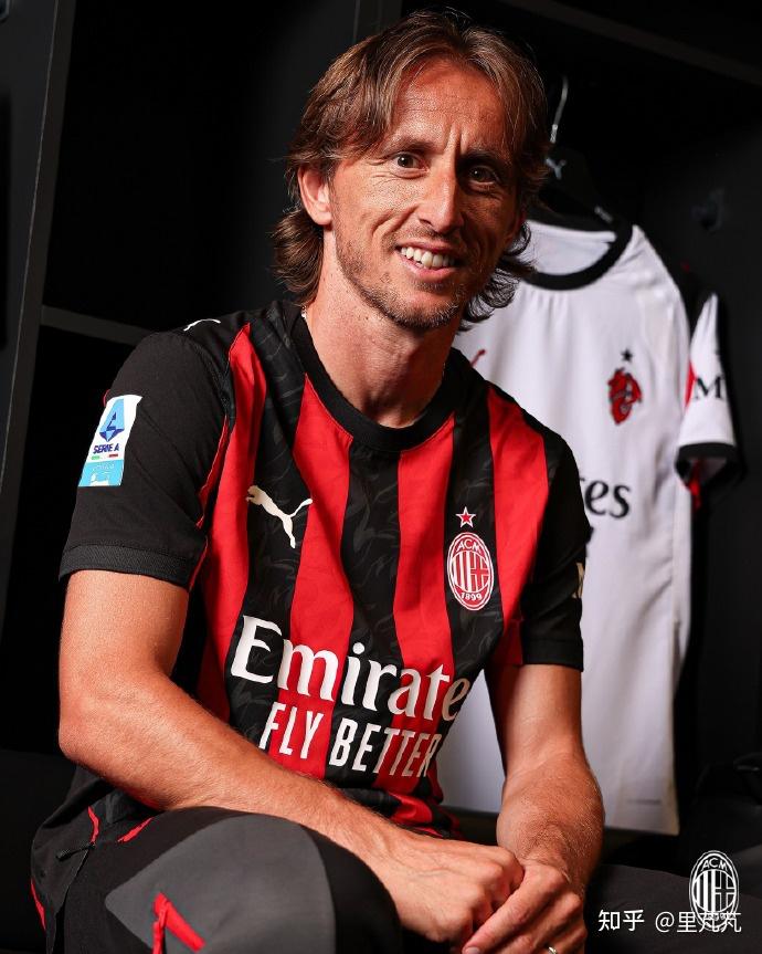 篮球勇士主帅称赞球队防守改善