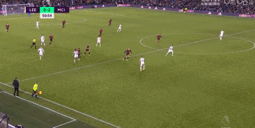 球星单节连续命中三记三分