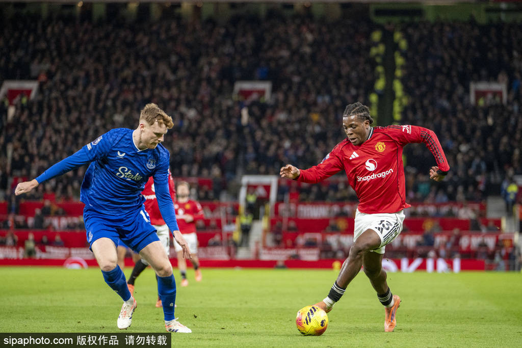 英超首次助攻，吉滕斯本赛季各项赛事助攻数为切尔西队内最多