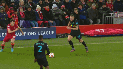 名宿：在我看来莱奥是边锋不是前锋；他配得上米兰10号球衣